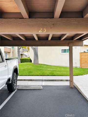 25 Brookfield, Irvine, CA 92604