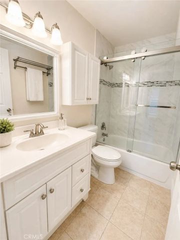 25 Brookfield, Irvine, CA 92604