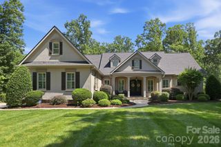 11710 Egrets Point Drive, Charlotte, NC 28278