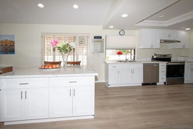 18169 Calle Estepona, San Diego, CA 92128