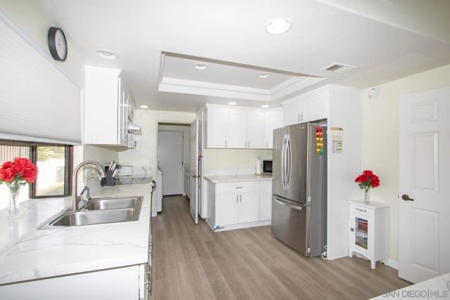 18169 Calle Estepona, San Diego, CA 92128