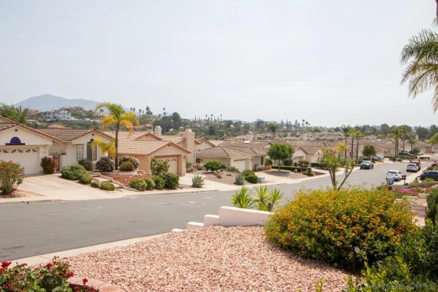 18169 Calle Estepona, San Diego, CA 92128