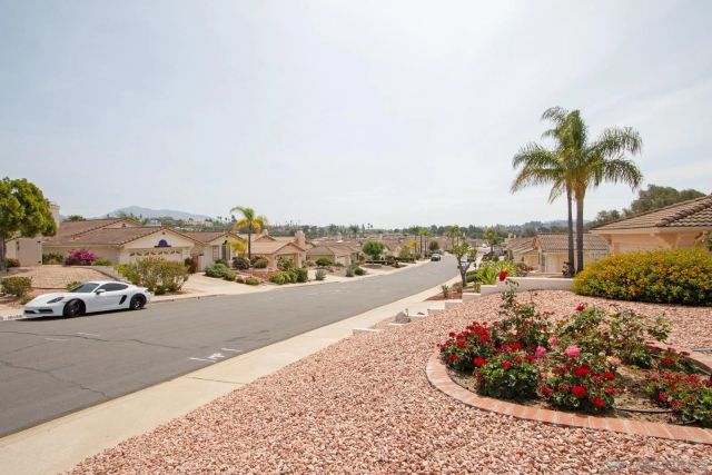 18169 Calle Estepona, San Diego, CA 92128