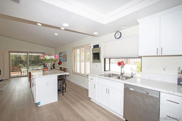 18169 Calle Estepona, San Diego, CA 92128