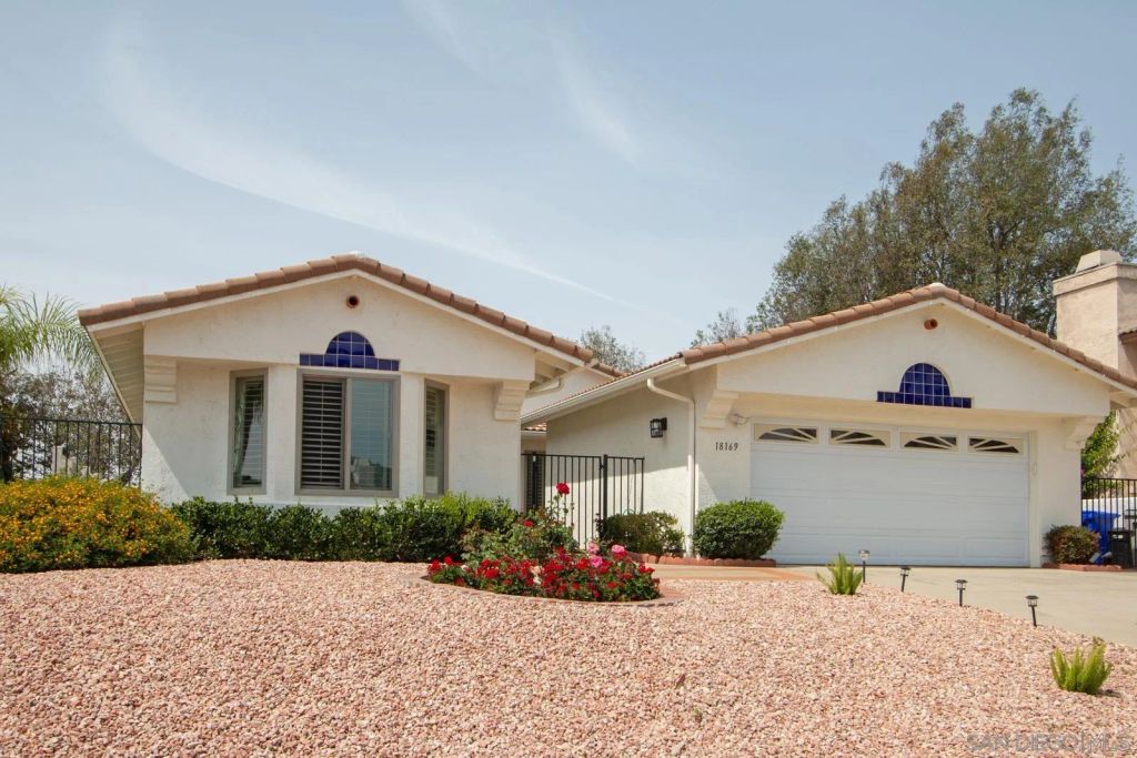 18169 Calle Estepona, San Diego, CA 92128