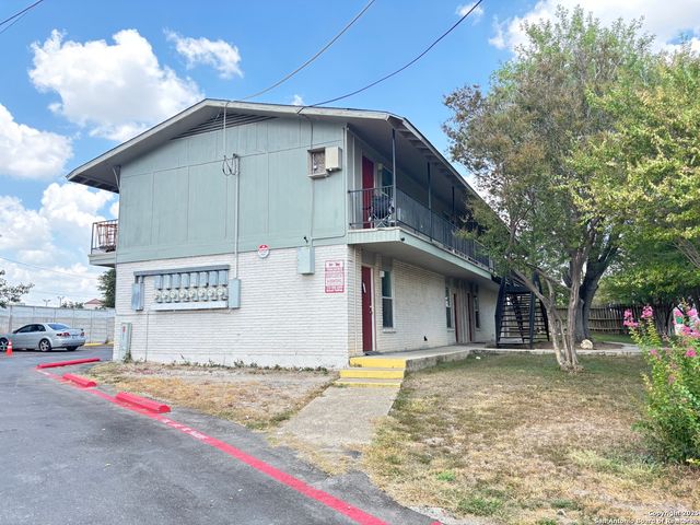 5603 Bienville Dr Apt E7, San Antonio, TX 78233