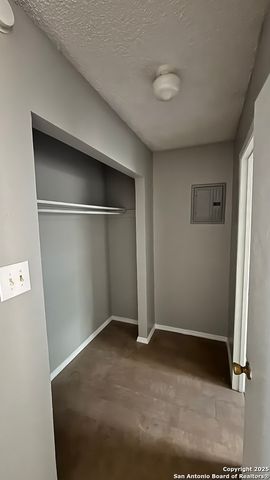 5603 Bienville Dr Apt E7, San Antonio, TX 78233