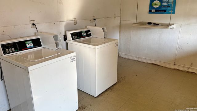 5603 Bienville Dr Apt E7, San Antonio, TX 78233