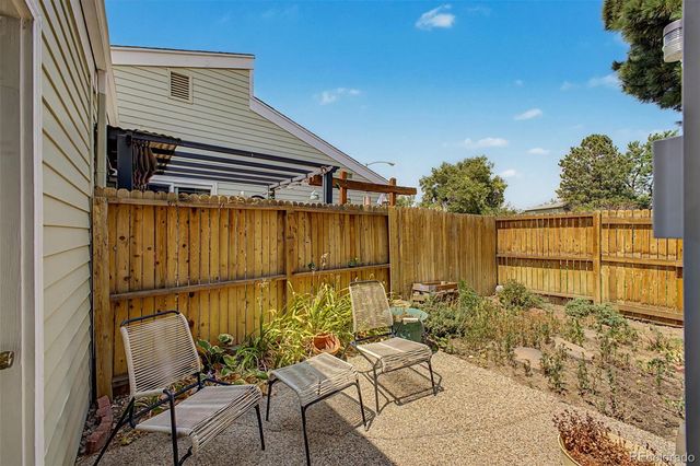 16425 E Radcliff Place B, Aurora, CO 80015