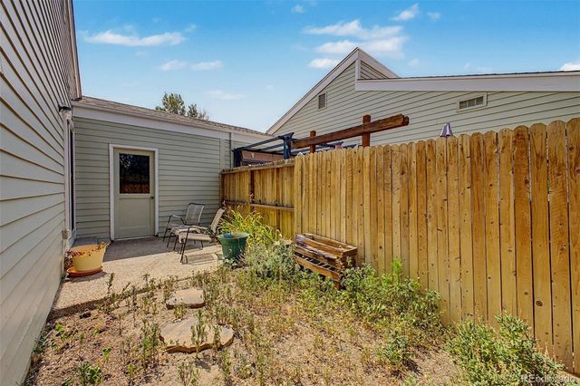 16425 E Radcliff Place B, Aurora, CO 80015