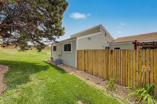 16425 E Radcliff Place B, Aurora, CO 80015