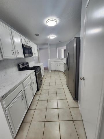 5507 Clarkston Lane, Spring, TX 77379