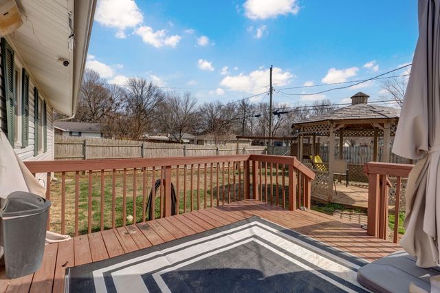 1308 W Swan Street, Springfield, MO 65807