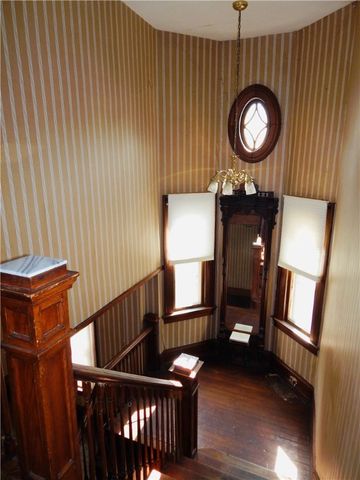 7 Walnut Street, Oneonta, NY 13820