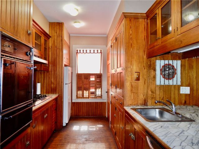 7 Walnut Street, Oneonta, NY 13820