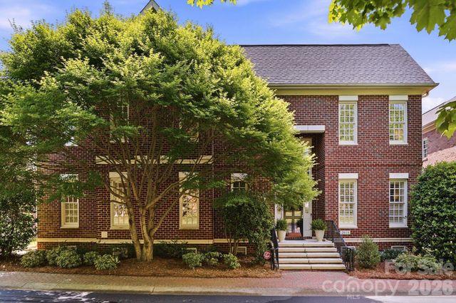 2618 Sheffield Crescent Court, Charlotte, NC 28226