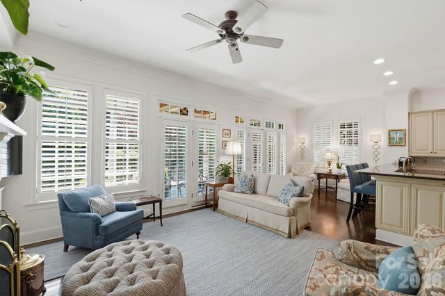2618 Sheffield Crescent Court, Charlotte, NC 28226