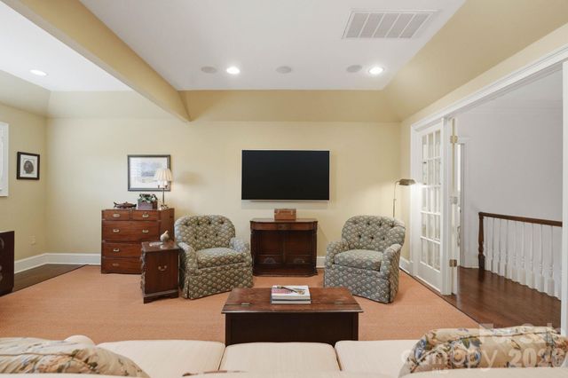 2618 Sheffield Crescent Court, Charlotte, NC 28226