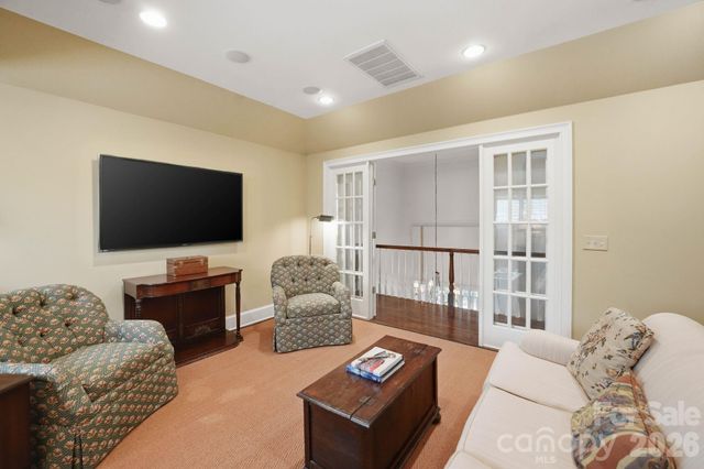 2618 Sheffield Crescent Court, Charlotte, NC 28226