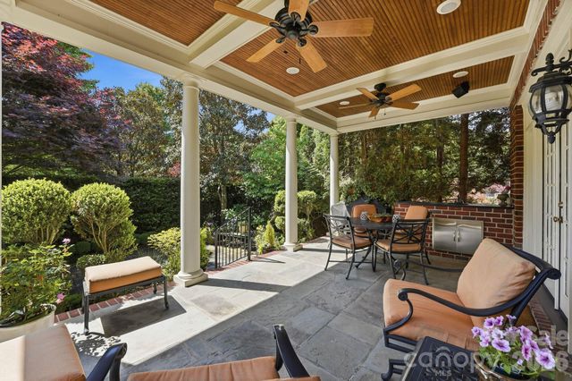 2618 Sheffield Crescent Court, Charlotte, NC 28226
