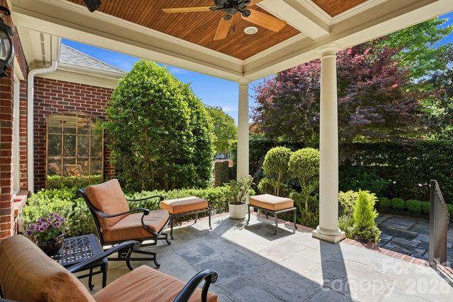 2618 Sheffield Crescent Court, Charlotte, NC 28226
