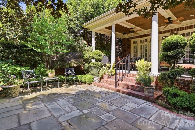 2618 Sheffield Crescent Court, Charlotte, NC 28226