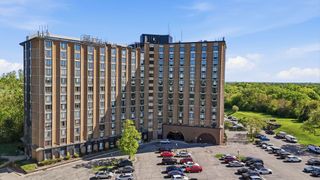 1 Renaissance Place 816, Palatine, IL 60067