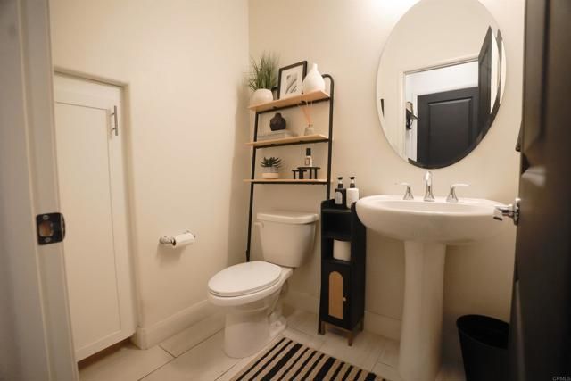 2137 Solara Lane, Vista, CA 92081