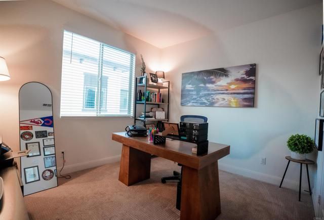 2137 Solara Lane, Vista, CA 92081