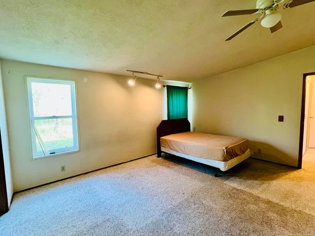 3399 Dodge Road, White City, OR 97503
