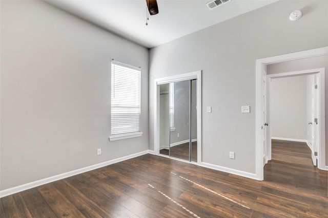 619 Buckalew Street, Dallas, TX 75208