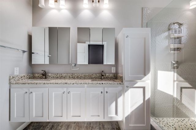 619 Buckalew Street, Dallas, TX 75208
