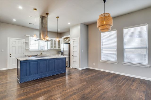 619 Buckalew Street, Dallas, TX 75208