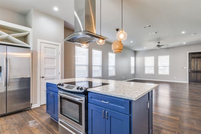 619 Buckalew Street, Dallas, TX 75208