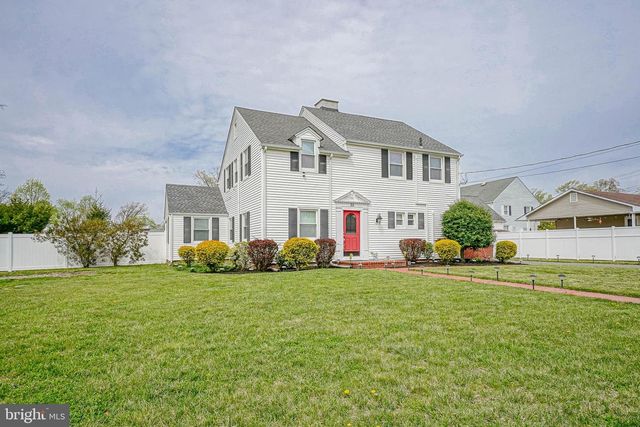 38 ELMWOOD AVE, Vineland, NJ 08360