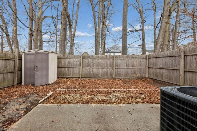 377 Kinsmen WAY, Hampton, VA 23666