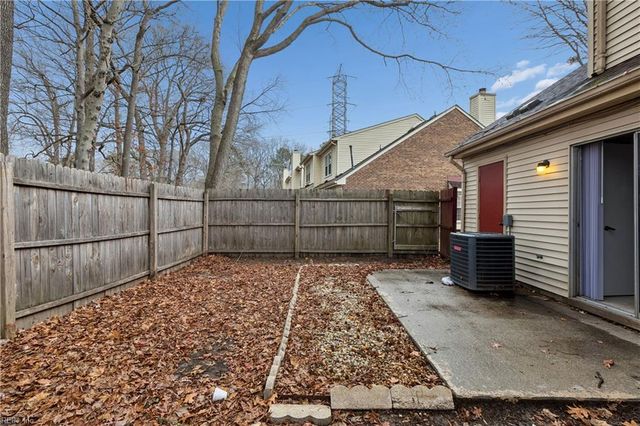 377 Kinsmen WAY, Hampton, VA 23666