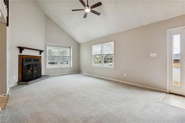 377 Kinsmen WAY, Hampton, VA 23666