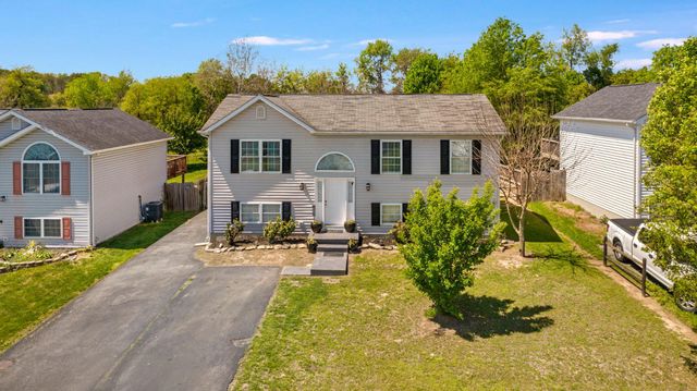 316 UNIVERSE DR, Martinsburg, WV 25404