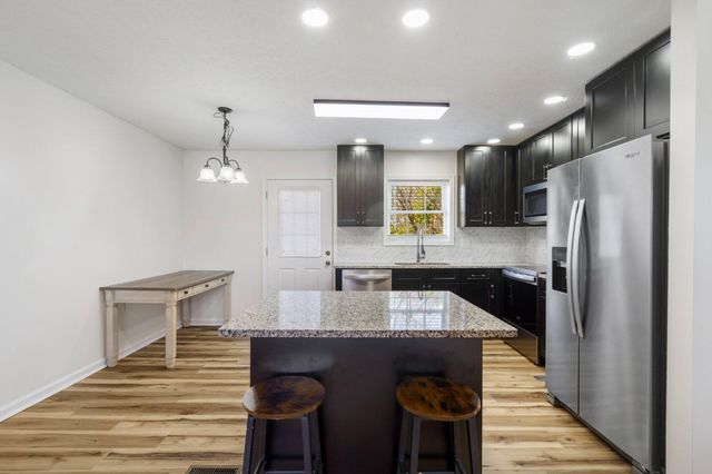 316 UNIVERSE DR, Martinsburg, WV 25404