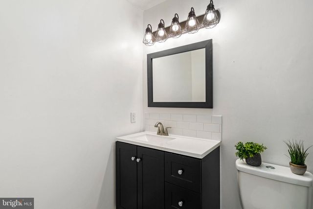 316 UNIVERSE DR, Martinsburg, WV 25404