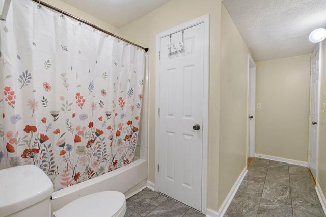 316 UNIVERSE DR, Martinsburg, WV 25404