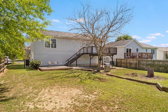 316 UNIVERSE DR, Martinsburg, WV 25404