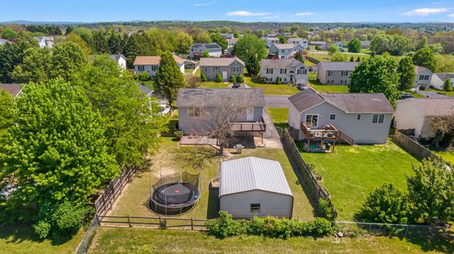 316 UNIVERSE DR, Martinsburg, WV 25404