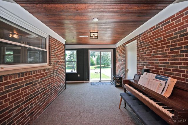 6941 Rosemary Lane, Sycamore Twp, OH 45236