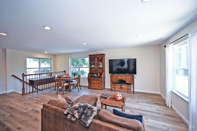 6941 Rosemary Lane, Sycamore Twp, OH 45236