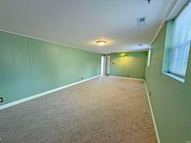 9119 Old State Road, Evansville, IN 47711