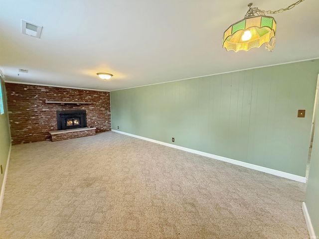 9119 Old State Road, Evansville, IN 47711