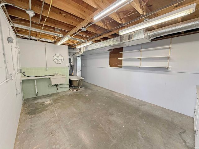 9119 Old State Road, Evansville, IN 47711