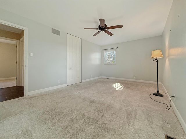 9119 Old State Road, Evansville, IN 47711